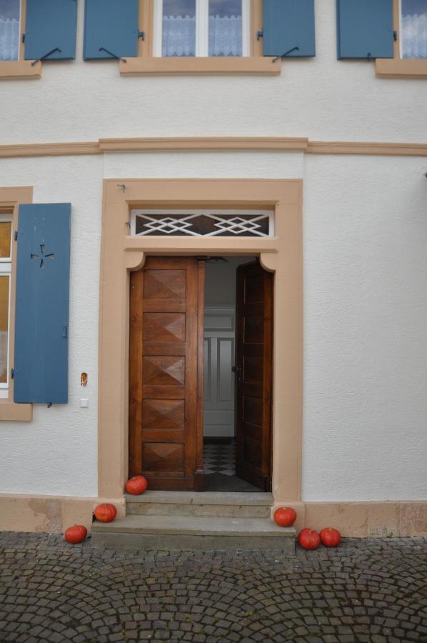 Ferienwohnung Altes Pfarrhaus Bargen 外观 照片