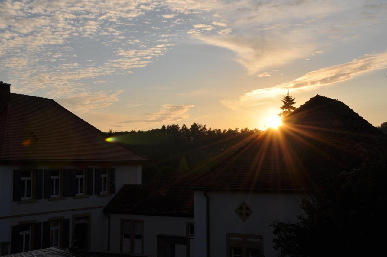 Ferienwohnung Altes Pfarrhaus Bargen 外观 照片