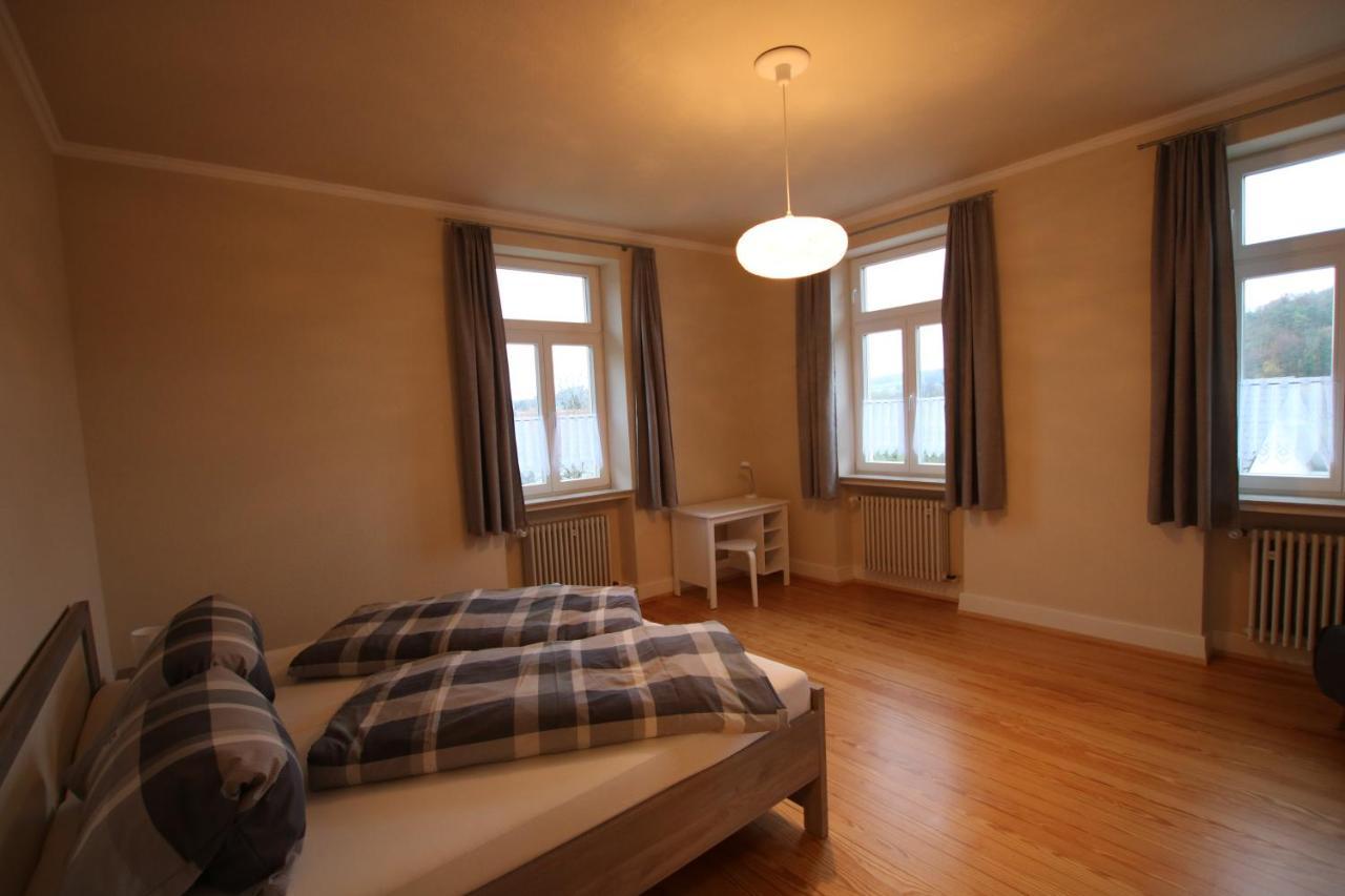 Ferienwohnung Altes Pfarrhaus Bargen 外观 照片
